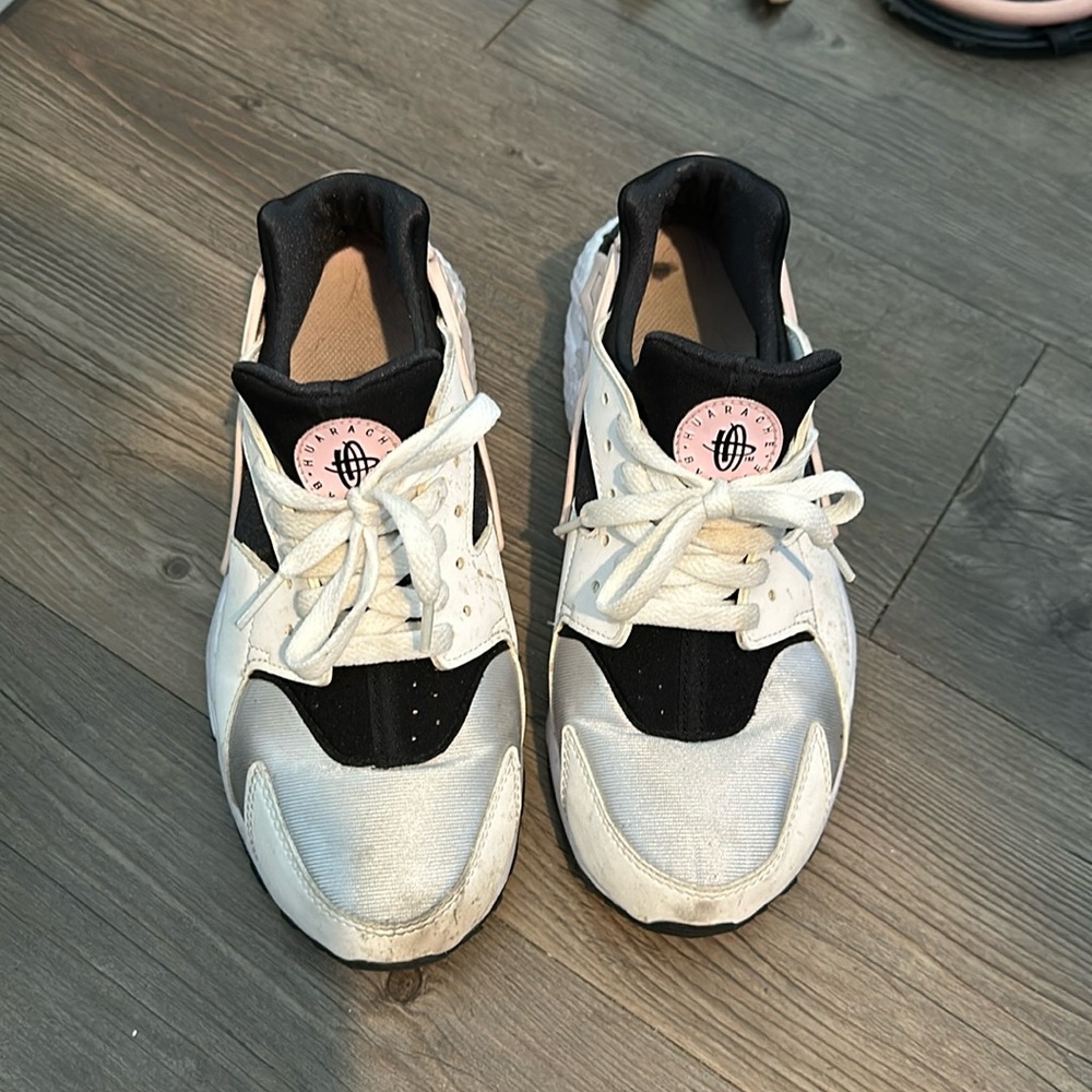 Nike huaraches